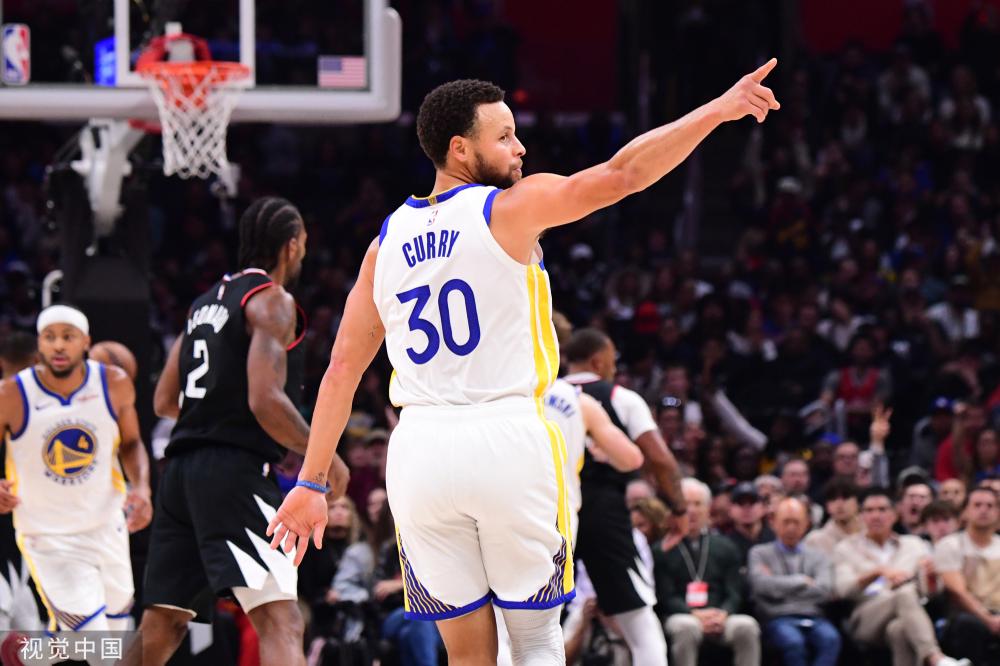 角度刁鑽且 角度刁鑽且