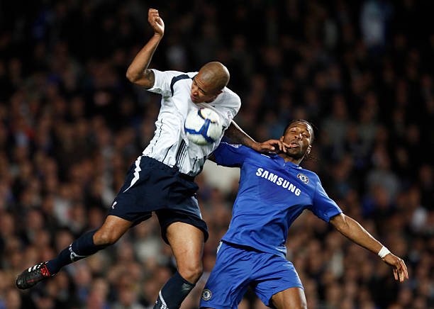 他试图建立 他试图建立